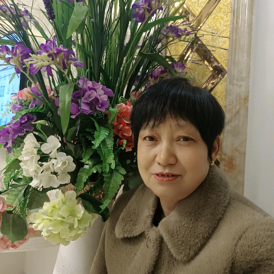 李爱莲