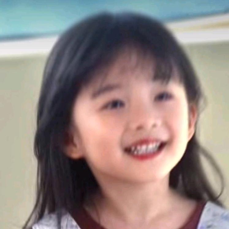 是耳朵不是月亮