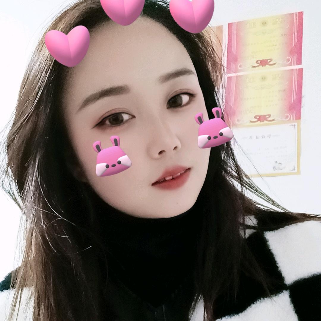 芳芳💋
