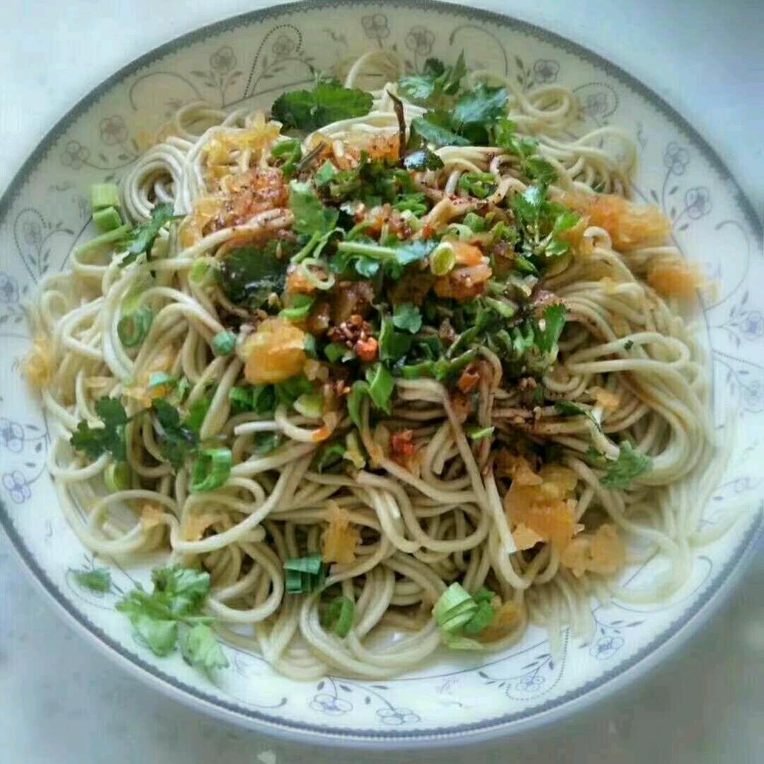 麦多多红油热干面