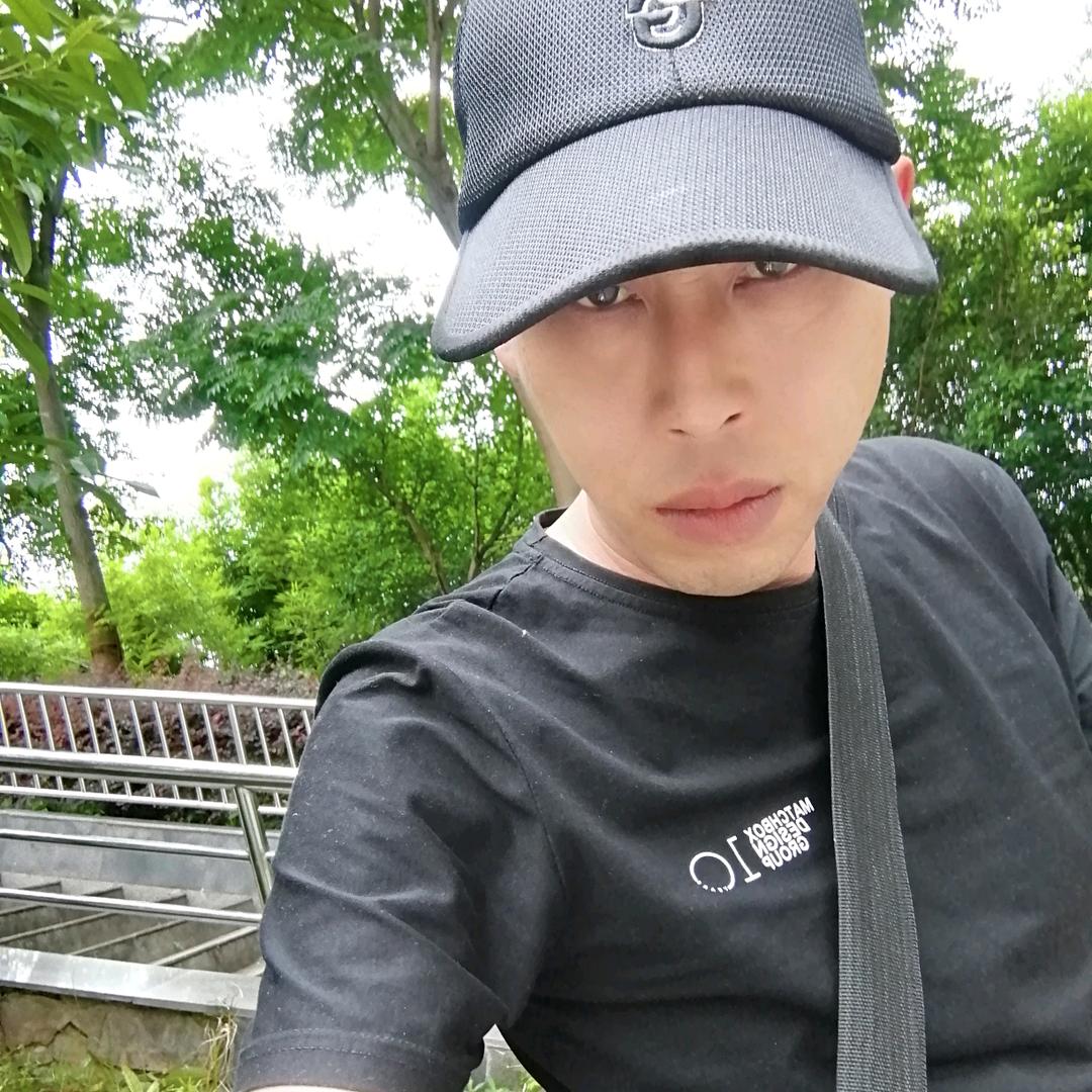 红尘篮天