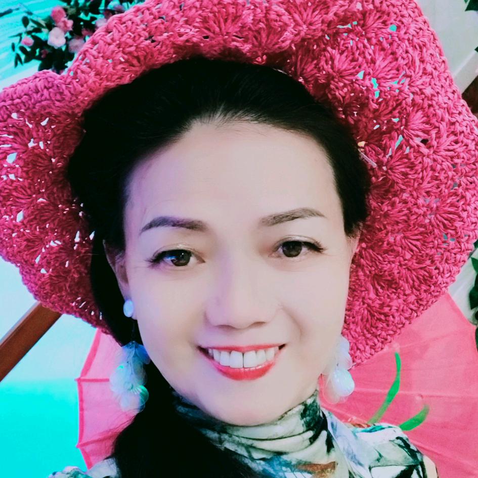 苛馨