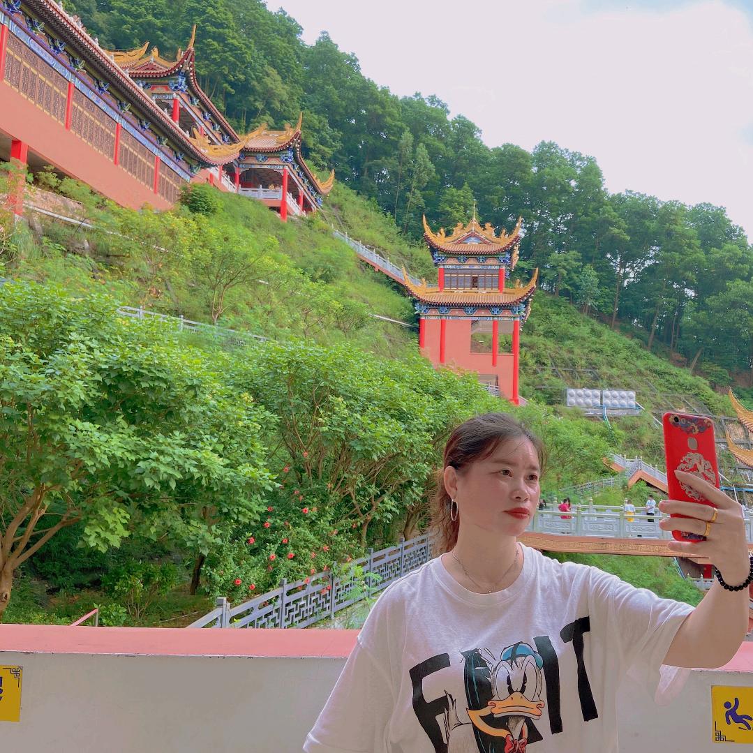 青春不在🐚 🍒