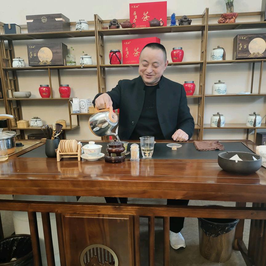 茶：勇哥
