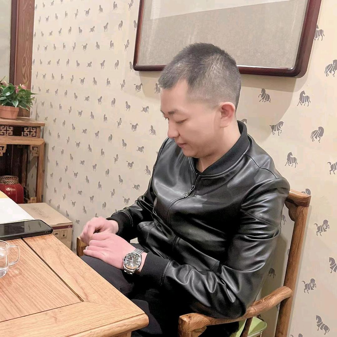 杰，，