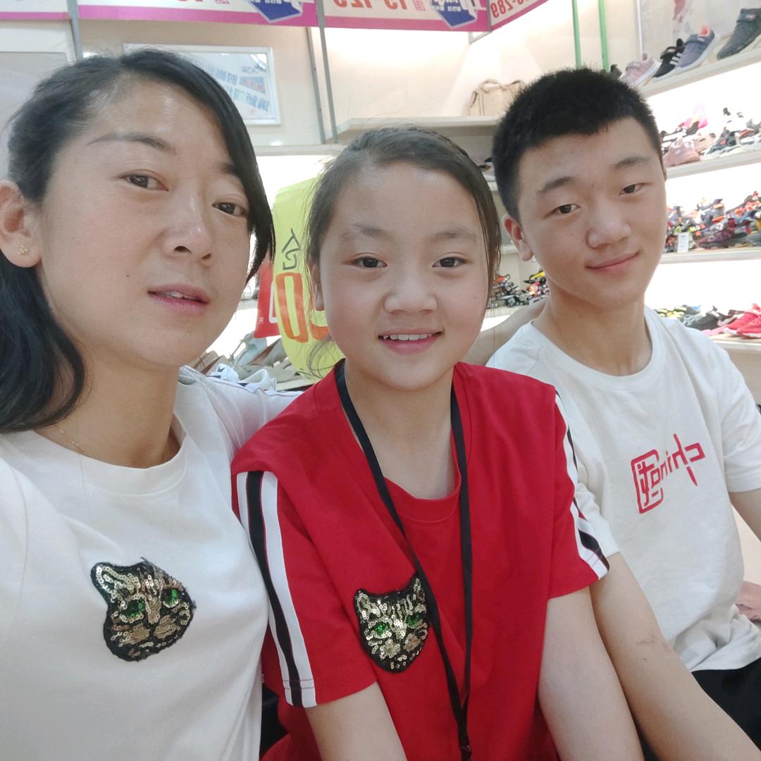 普格润发汽车，琴姐！