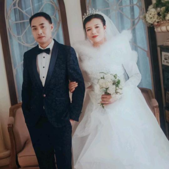 傻丫头 ，已婚拒绝私聊。