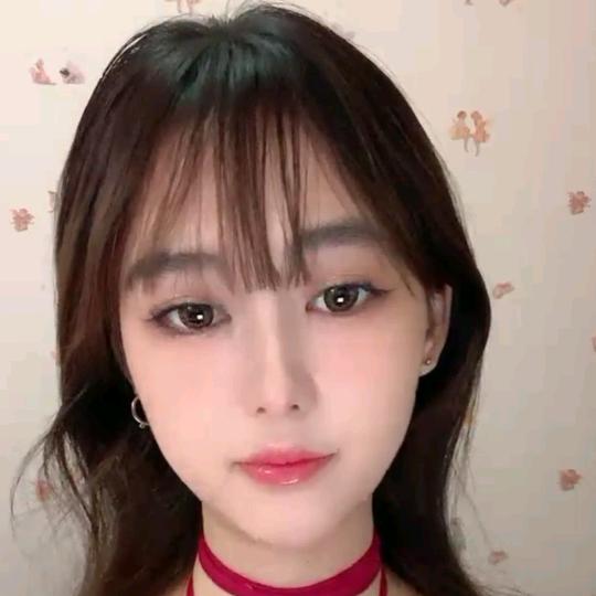 明月姐¹⁸¹⁴🎤（开播号在简介）