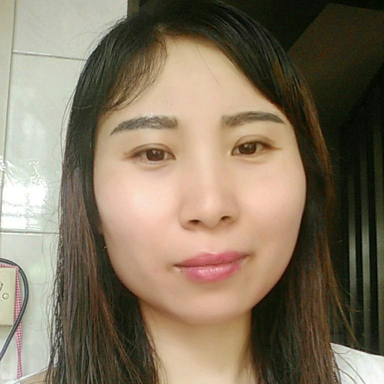 彝族版纳小华