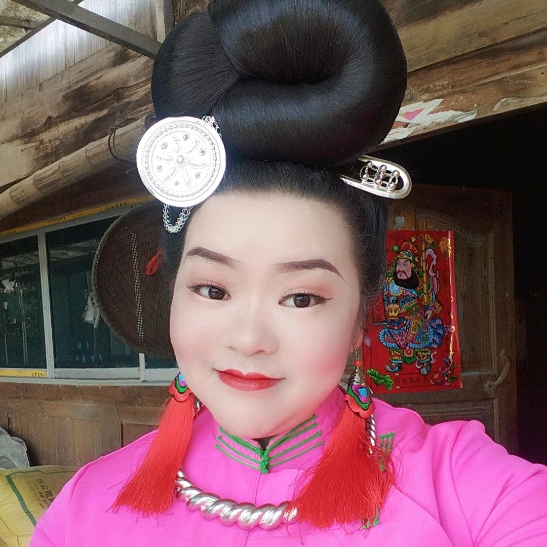 胖妞欢乐多👧👧👧👧