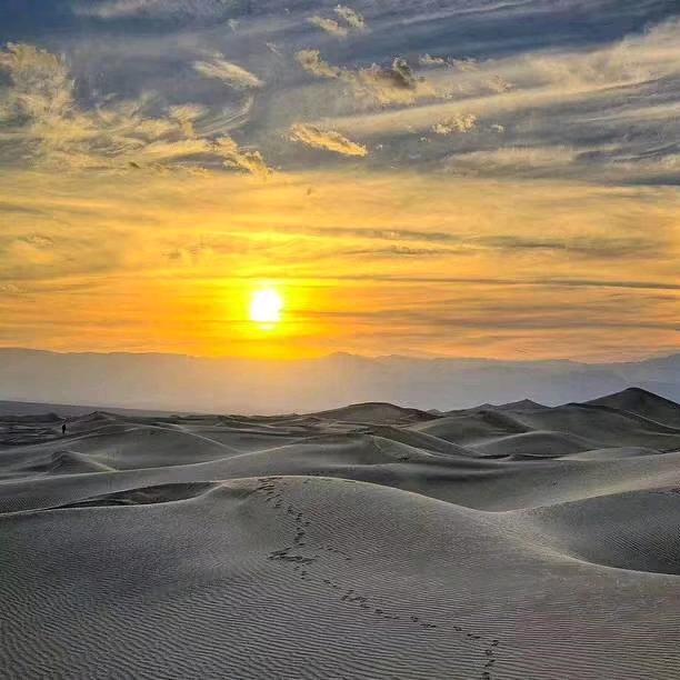 ☞嘂嚻龘龖龗靐厵爨齉齾爩灪癵