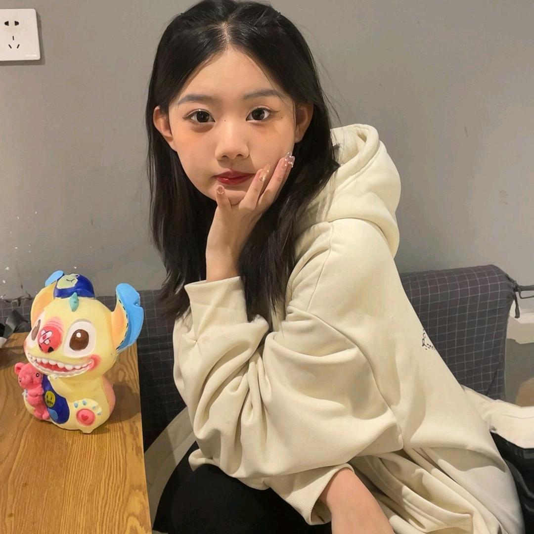 星野🐇⁷ ¹ ⁸