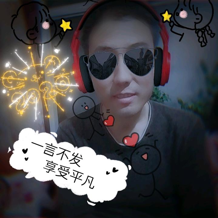 萌比哟,]