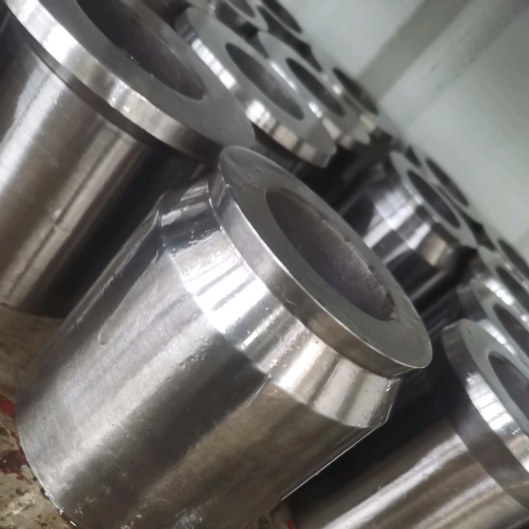 零配件加工钣金制造  邱