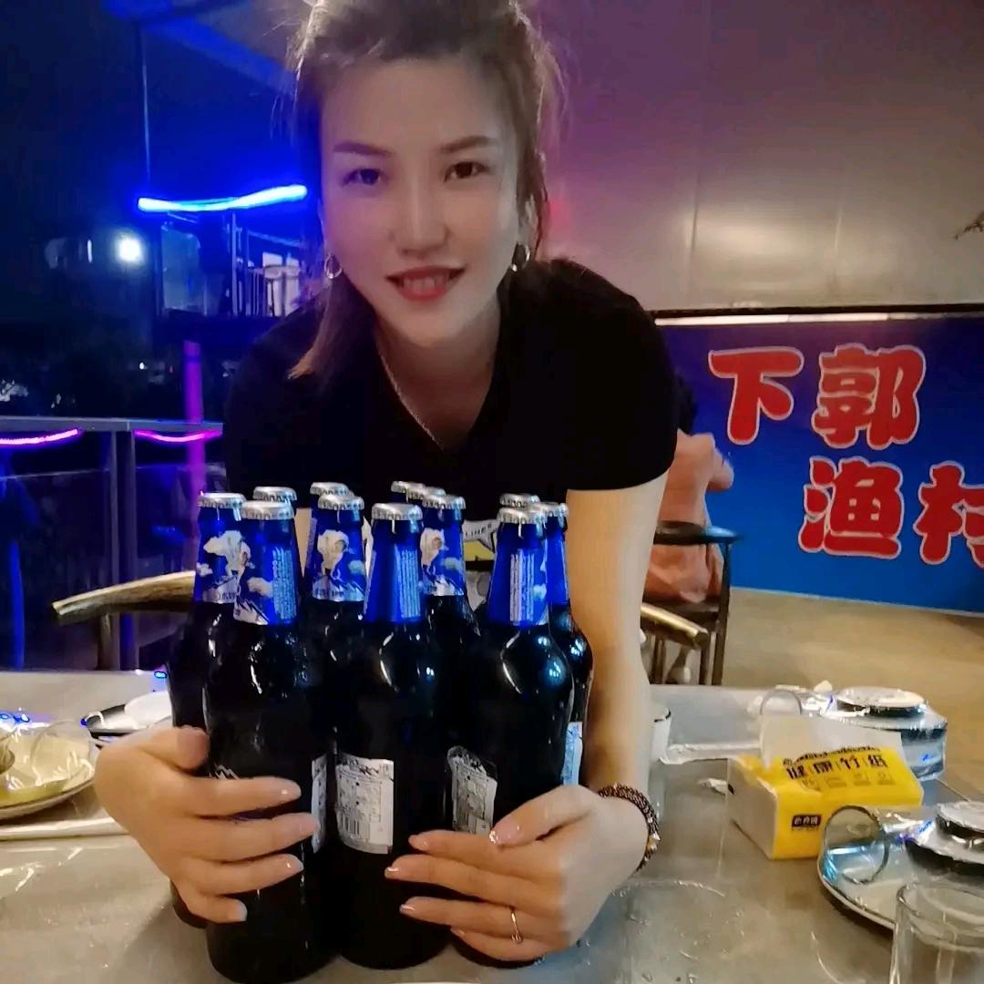 三姐烧烤，好好味👍👍🍱