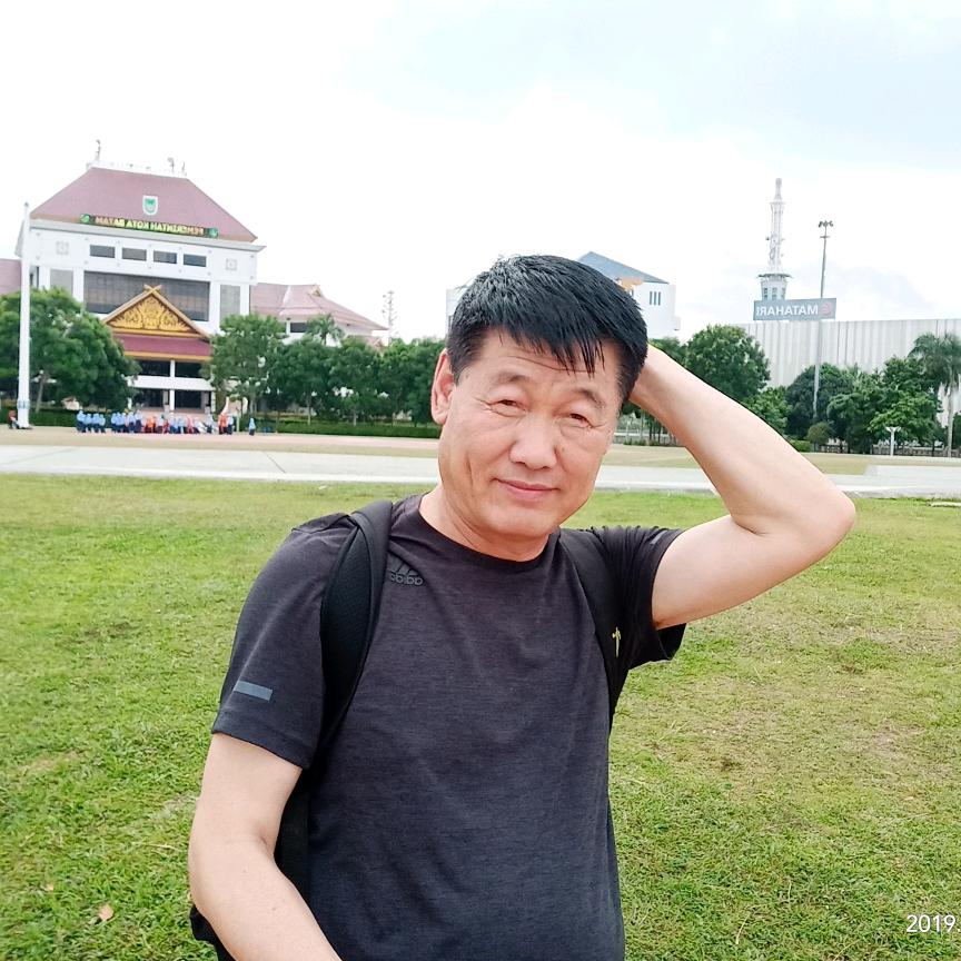 童心大叔（快乐生活）