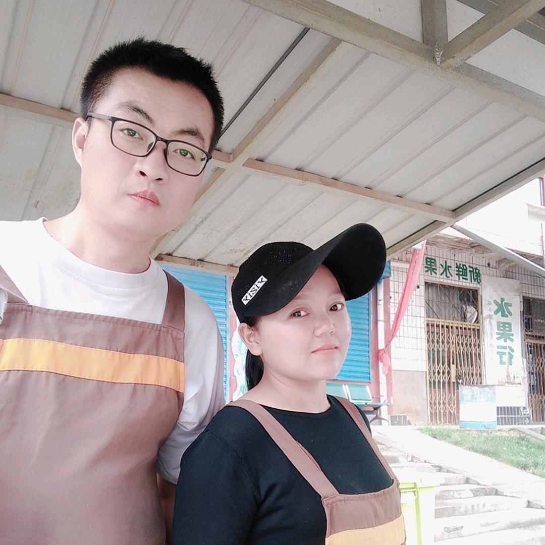 小莫（康康肉夹饼）