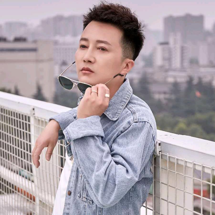 潮男哥