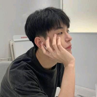 广西贵港李总,专业装门专业水电。