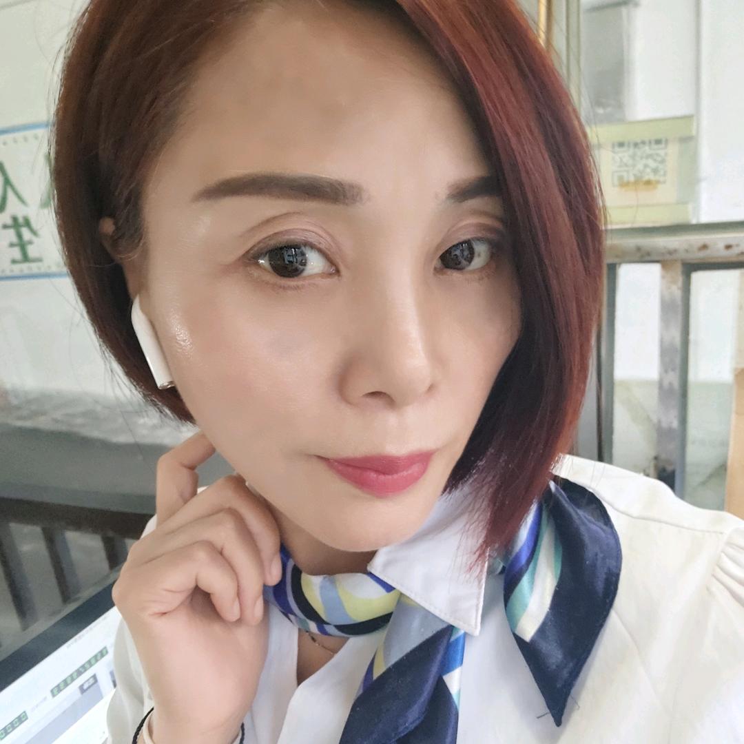 亮姐（浩浩妈）