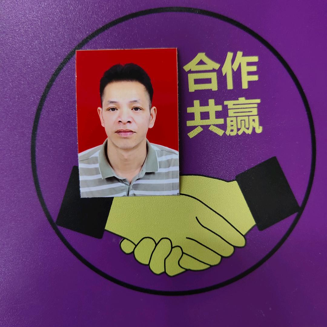 等爱的玫瑰