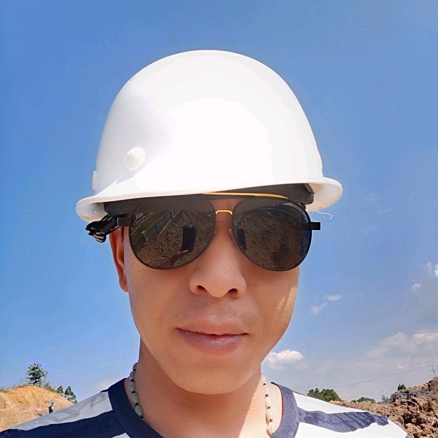 小于仔