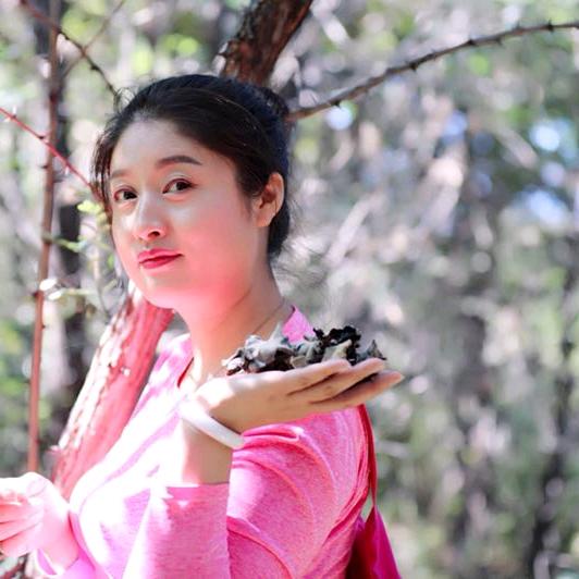 不知名女网红