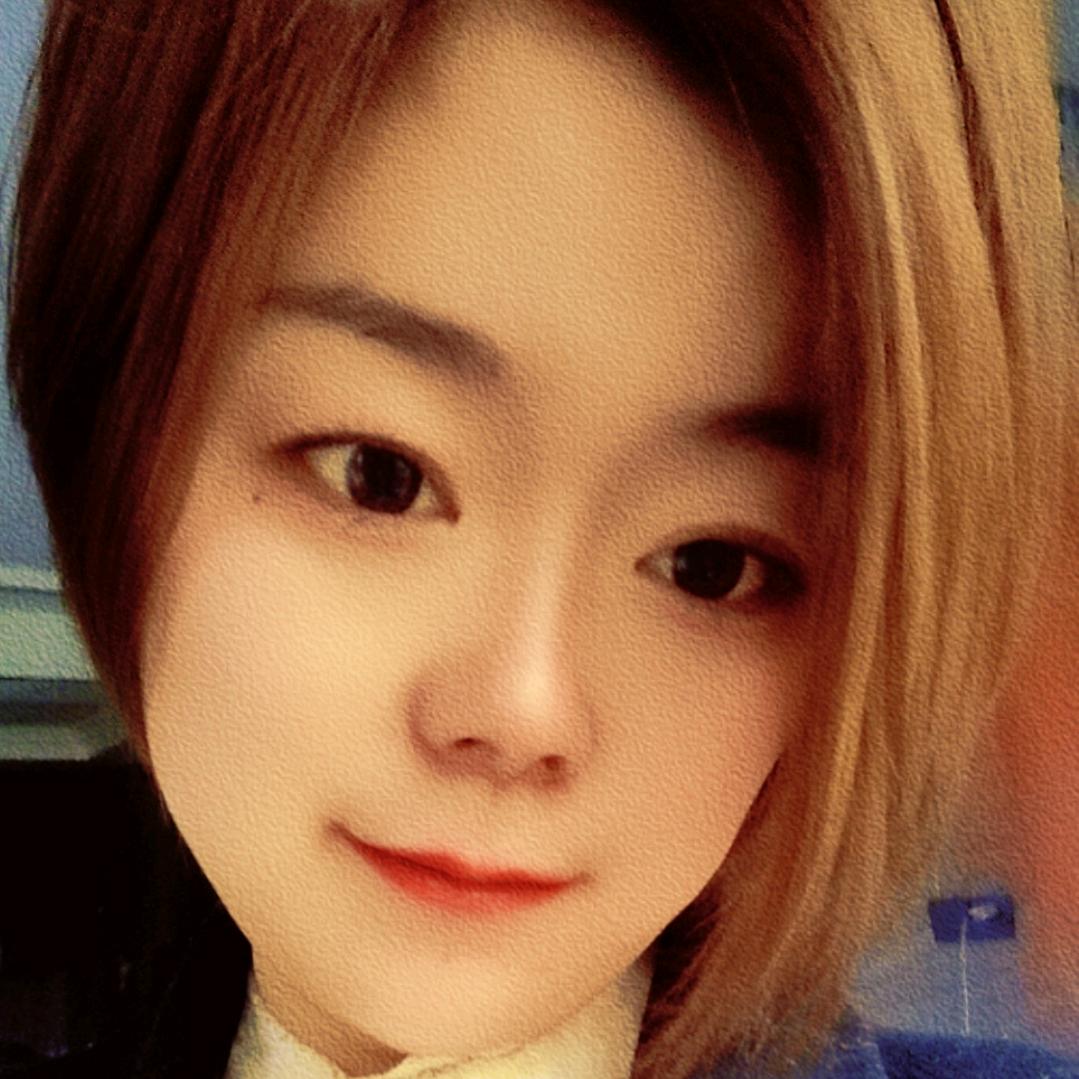 爱唱歌🎤的女孩