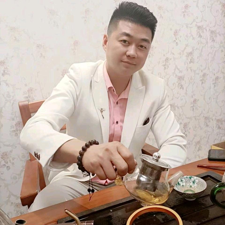 雅痞帅修面采耳养生创始人（周涛）官方号