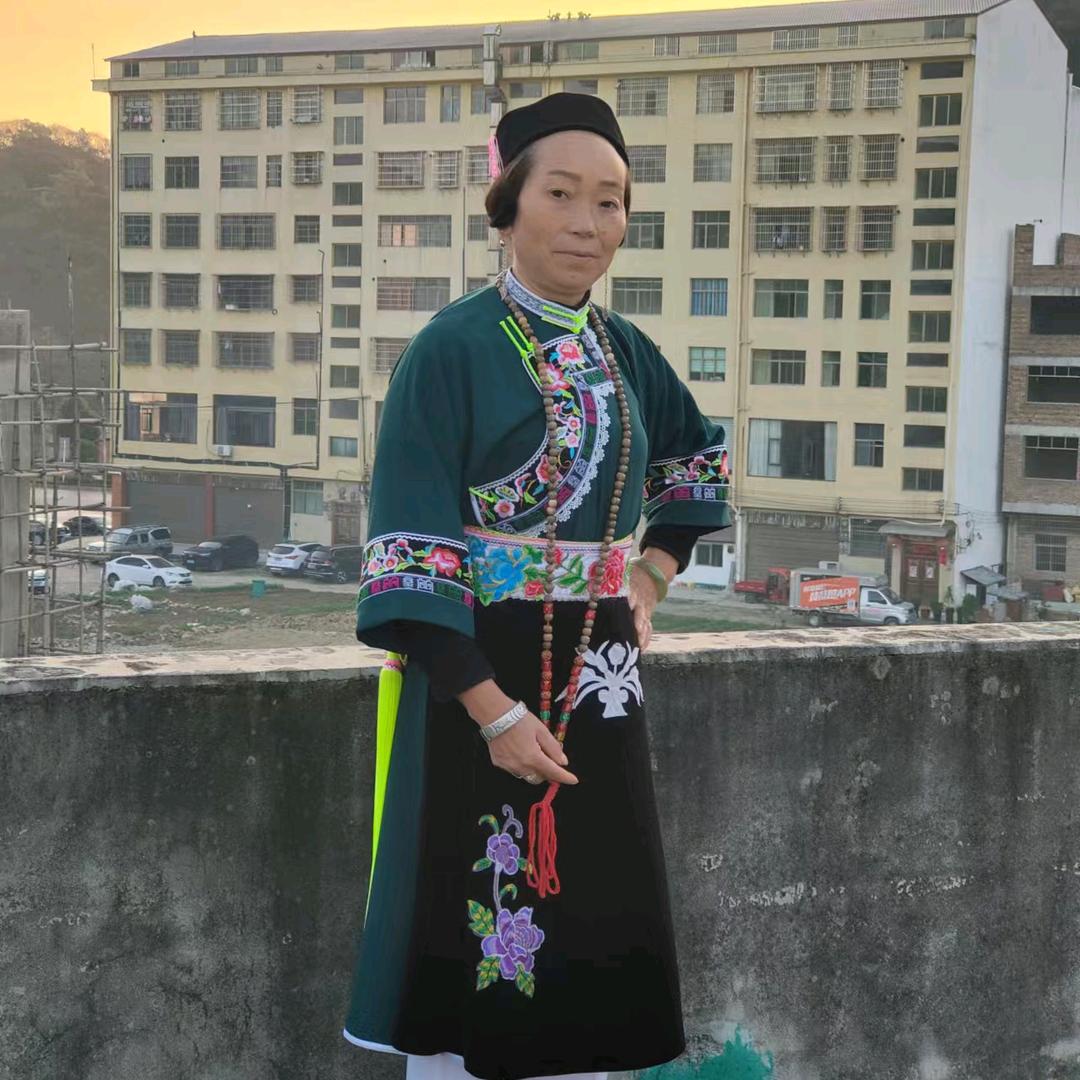 山清水秀