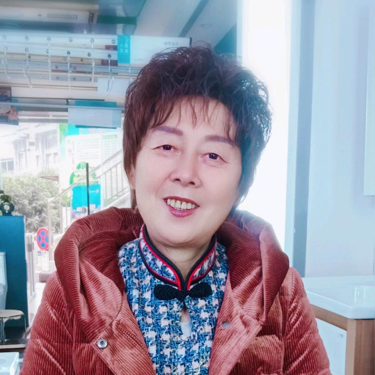 慕容月华