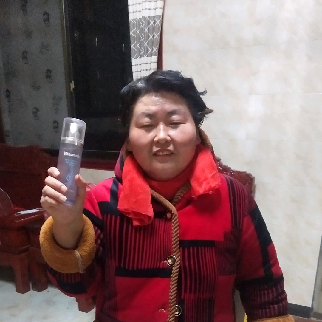 刘芳