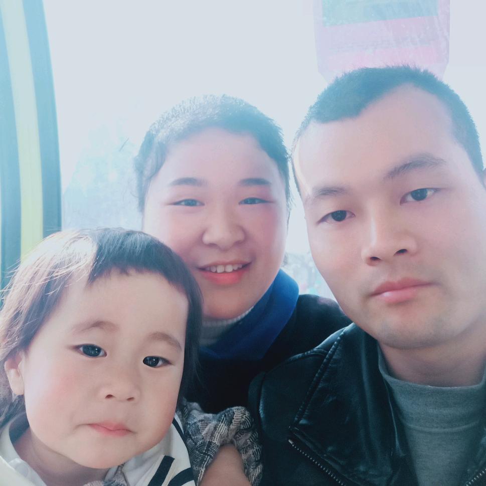 黄姣玲兴盛优选 快递寄送 车门饲料店