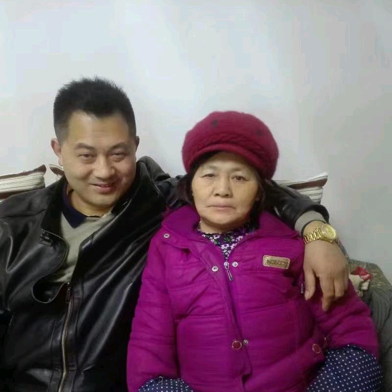 田罗权的妈妈