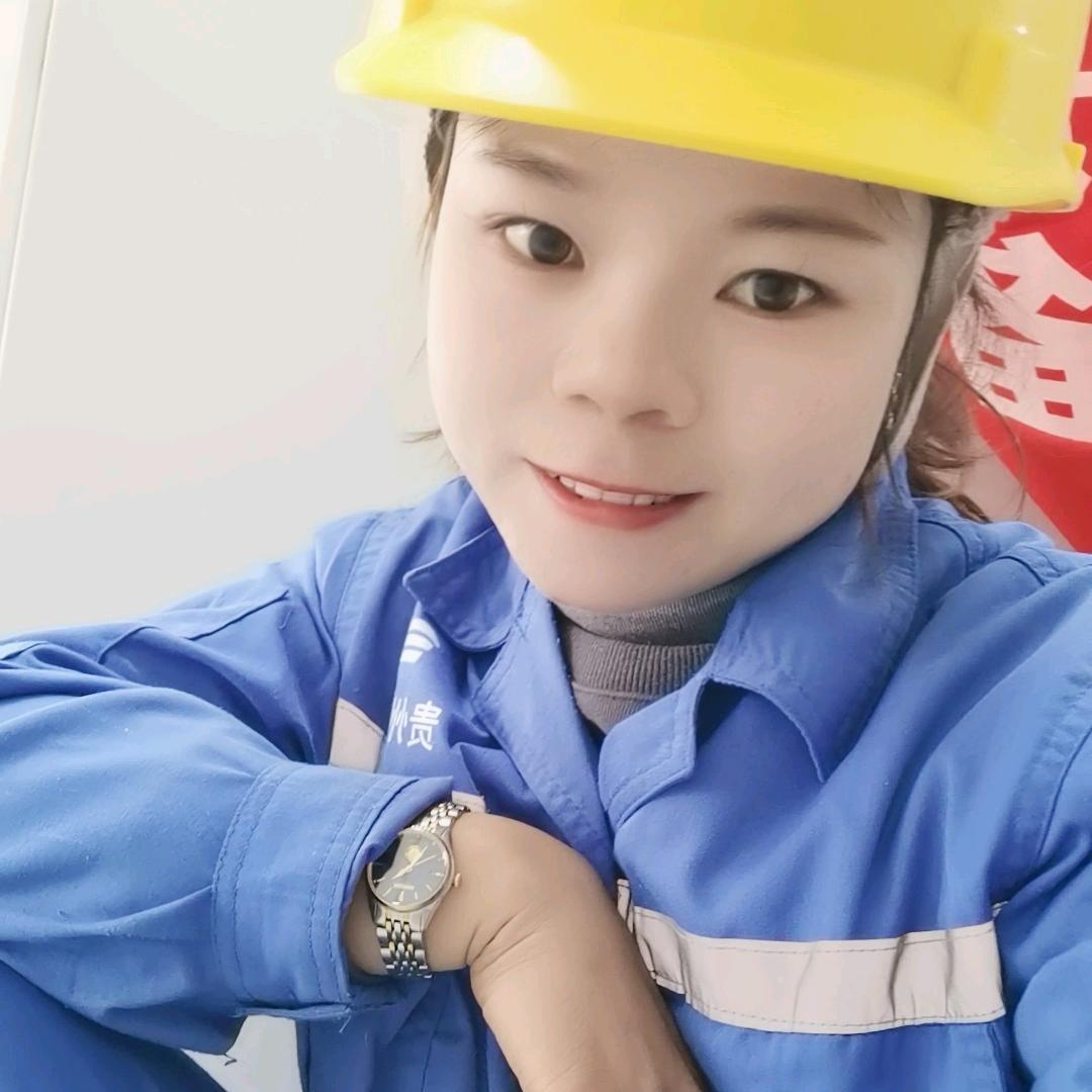贵州工地小姐姐（二次接线)