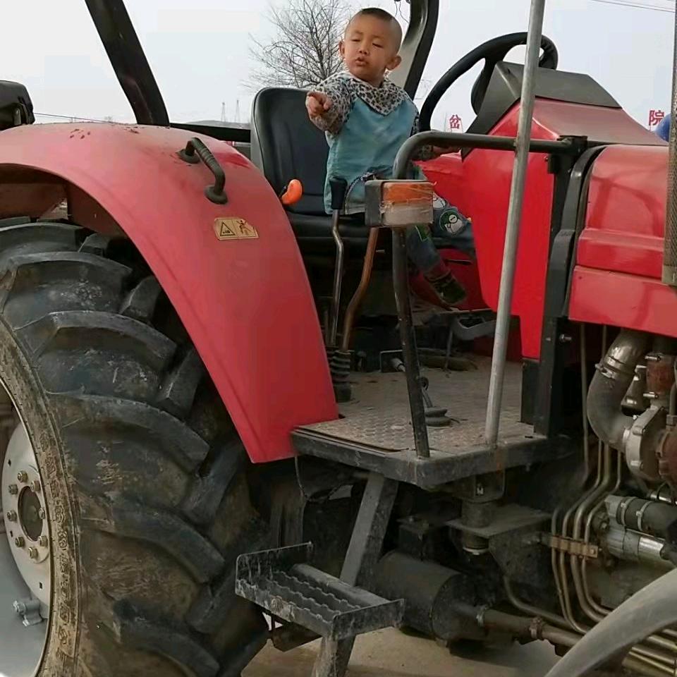 一瓶水一包烟俩眼一瞪是一天，钓鱼记得叫我