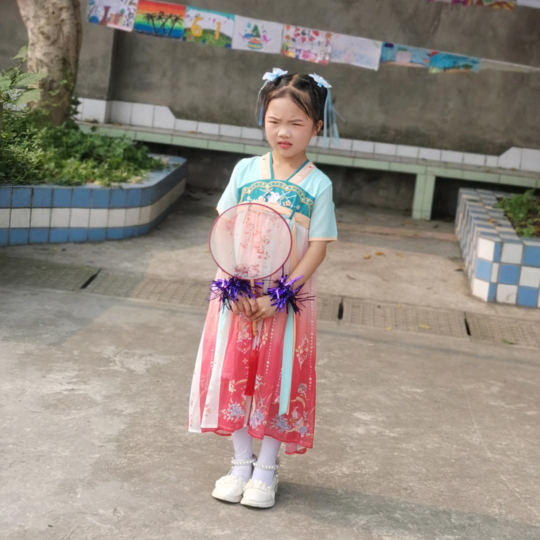 欣妍吖