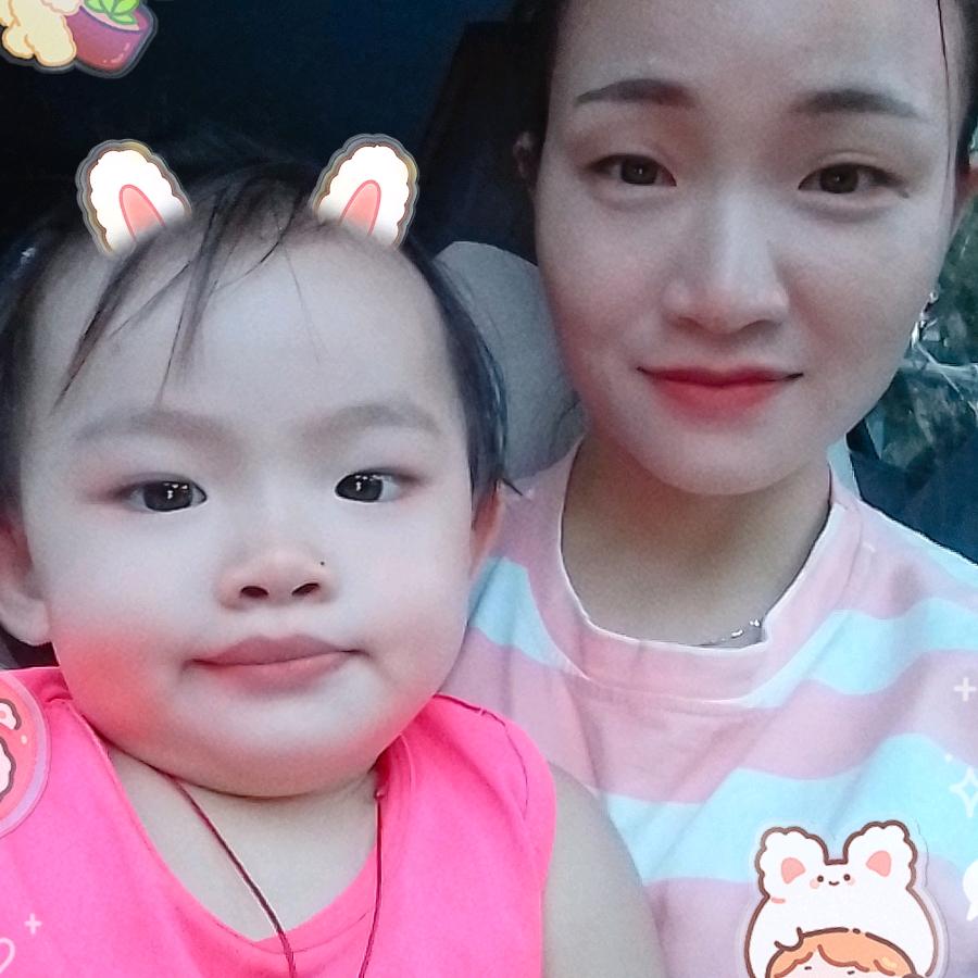 织里轩萱童装批发