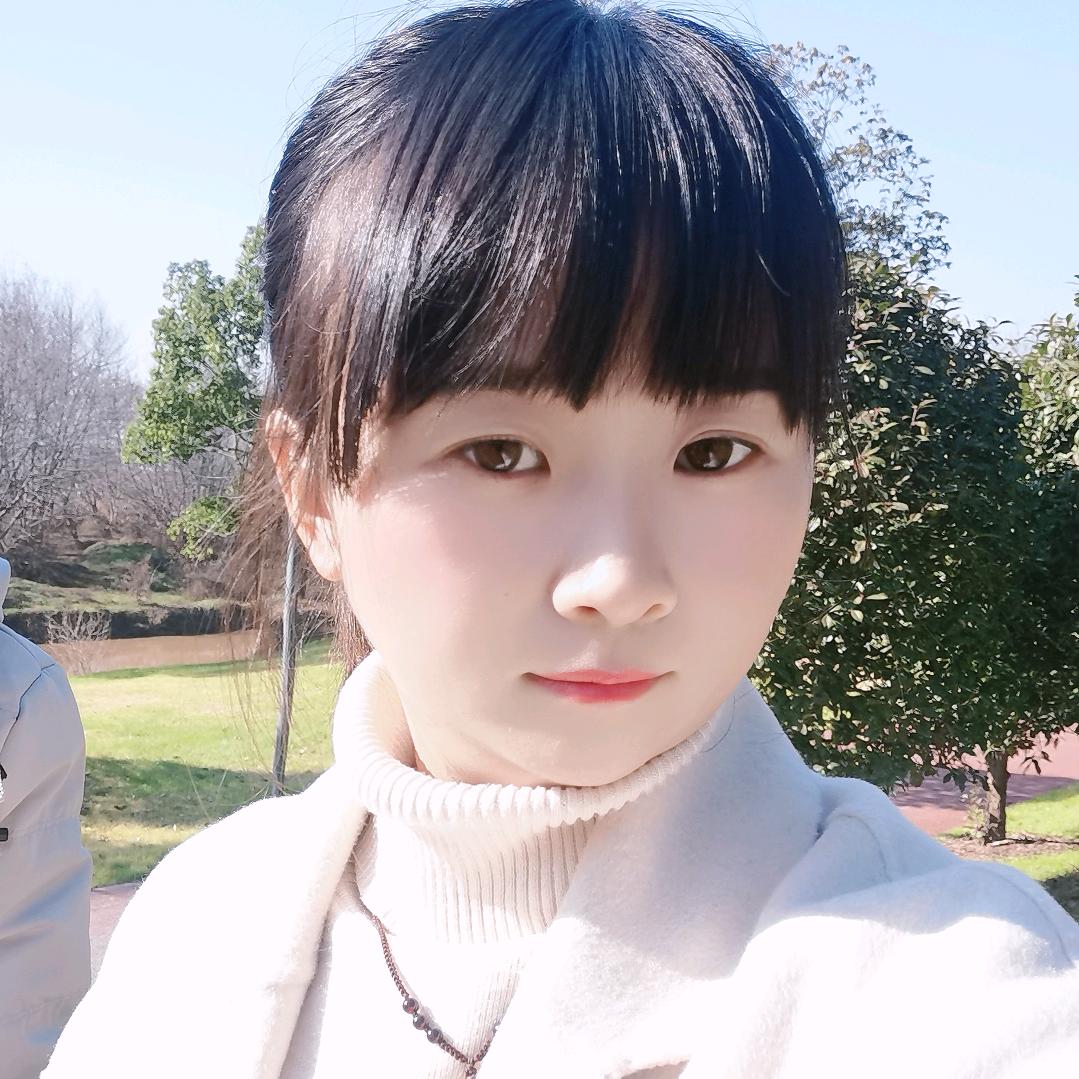芳芳吖