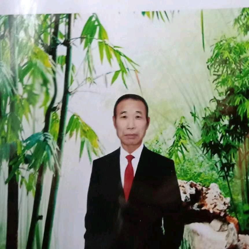 龙汝华（吹螺打鼓）请联系我