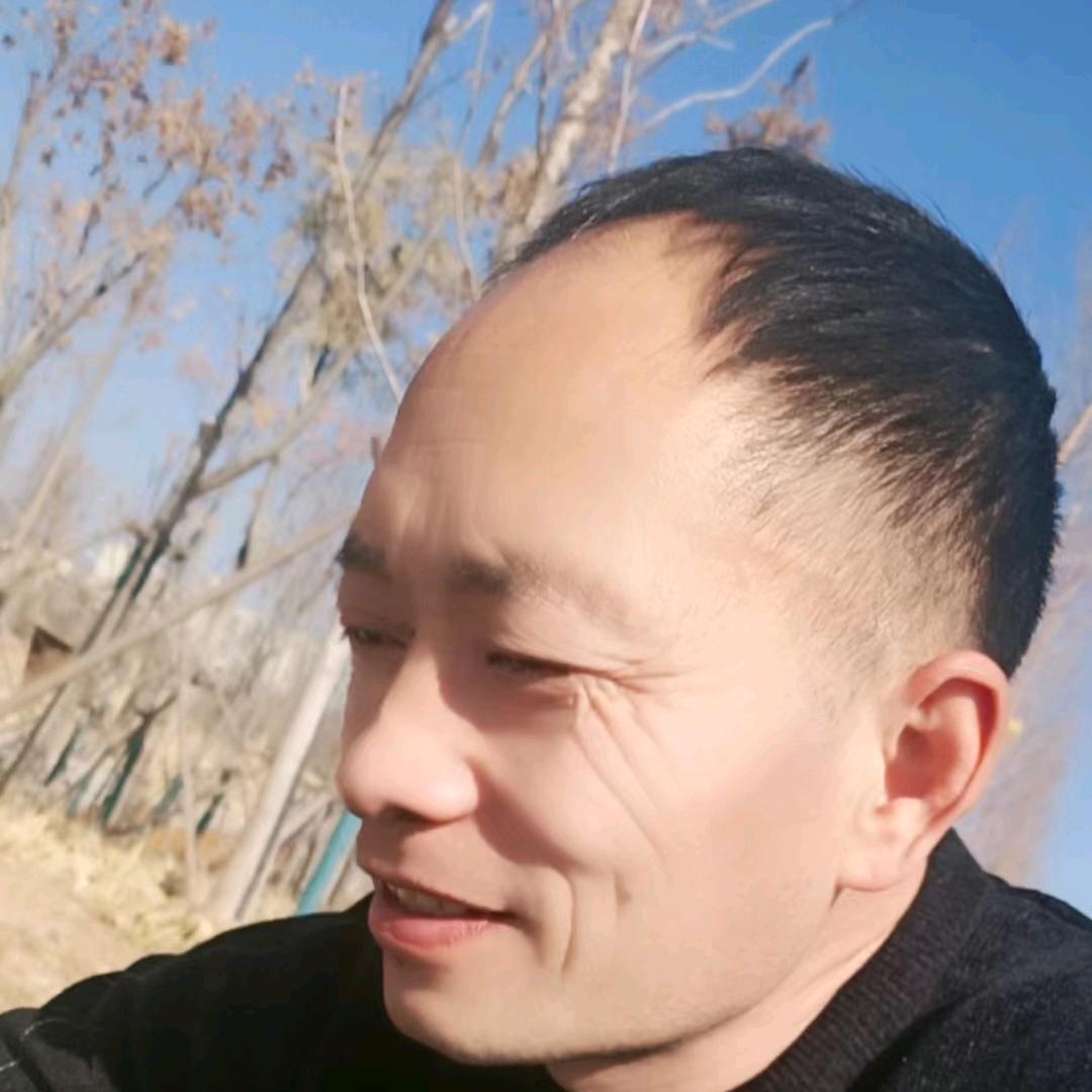 爱武*