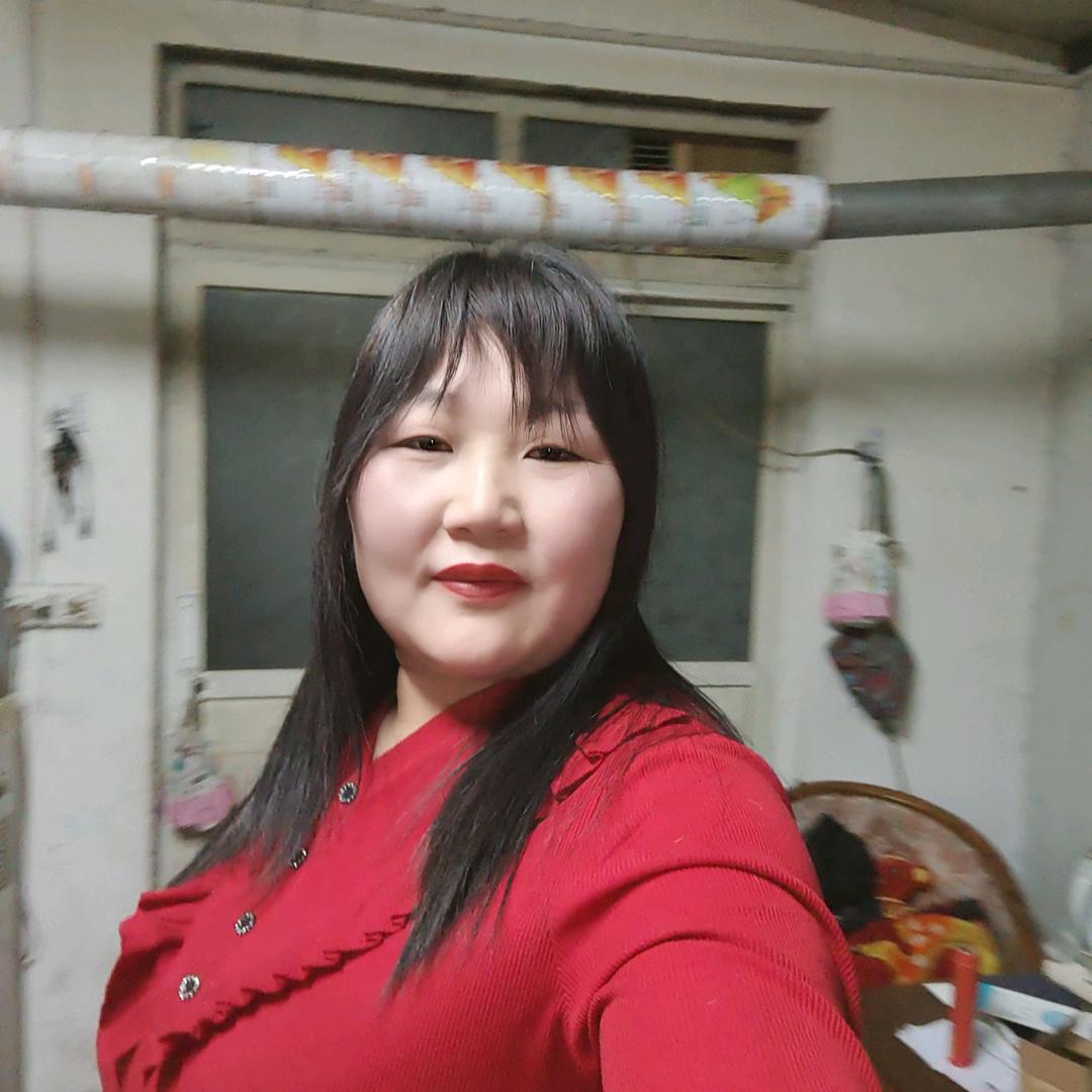 雨中百荷