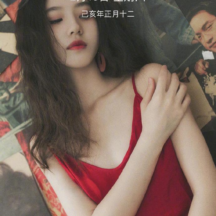 红绿灯的黄☘