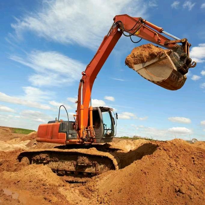 隆捷挖掘机租赁站