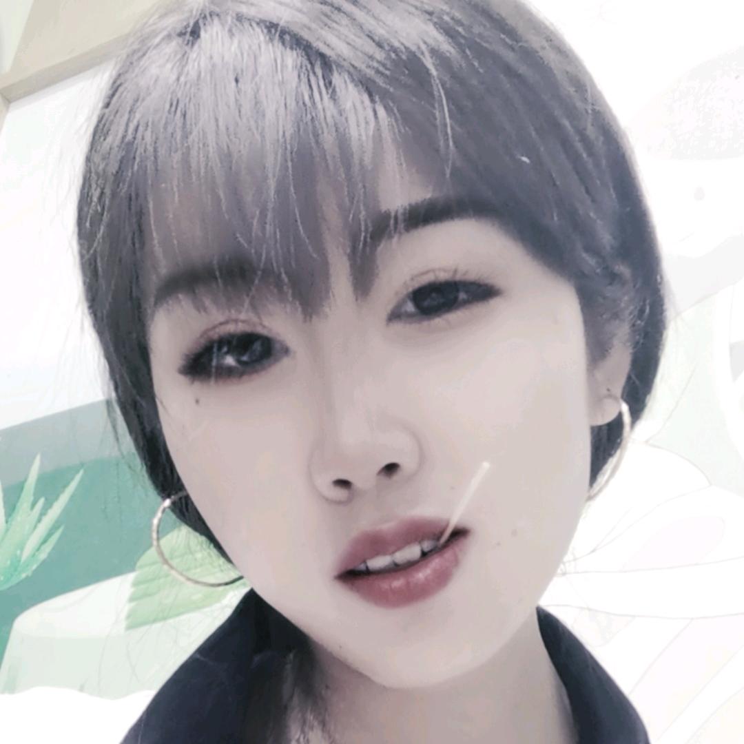 艳子吖(^.^)