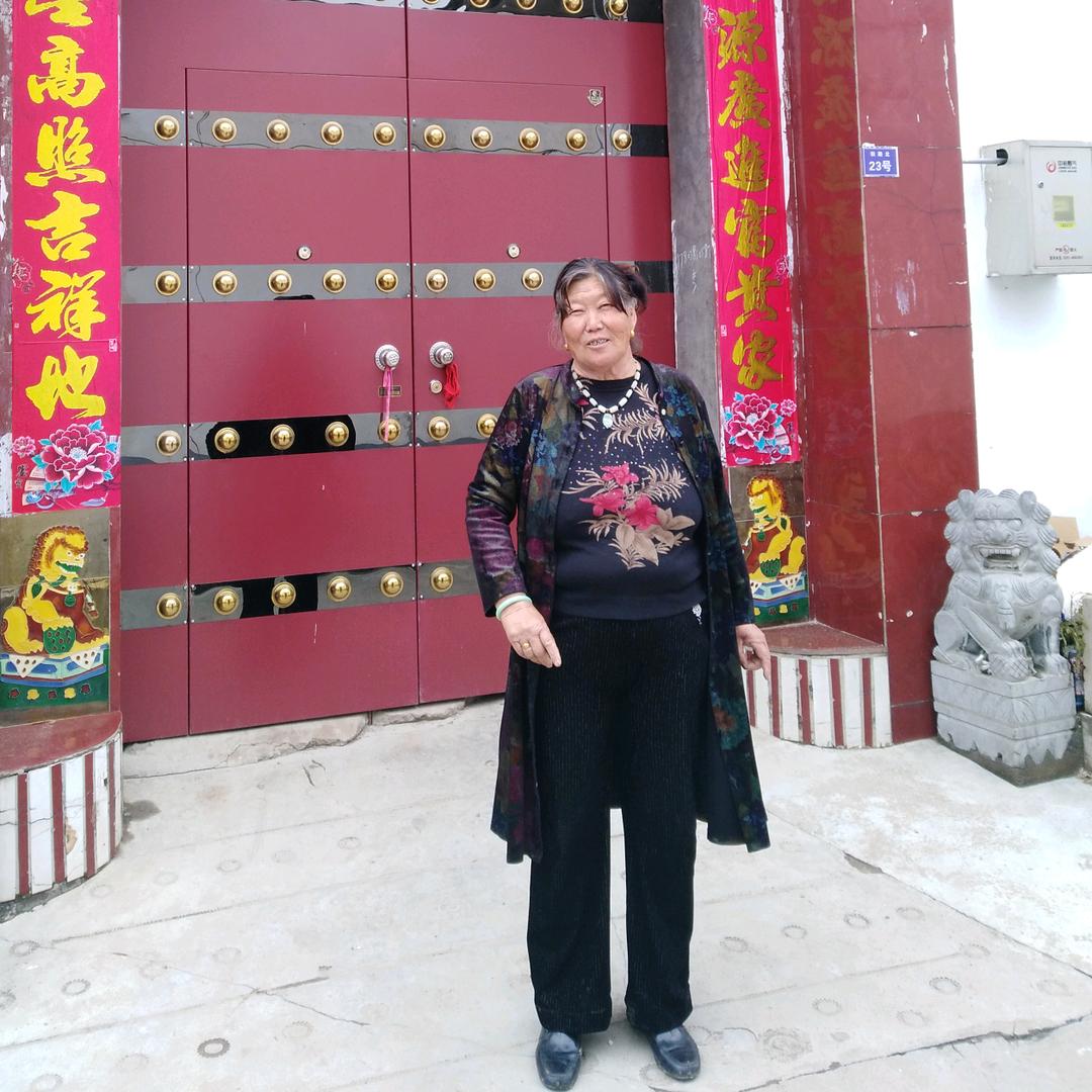 侯小香