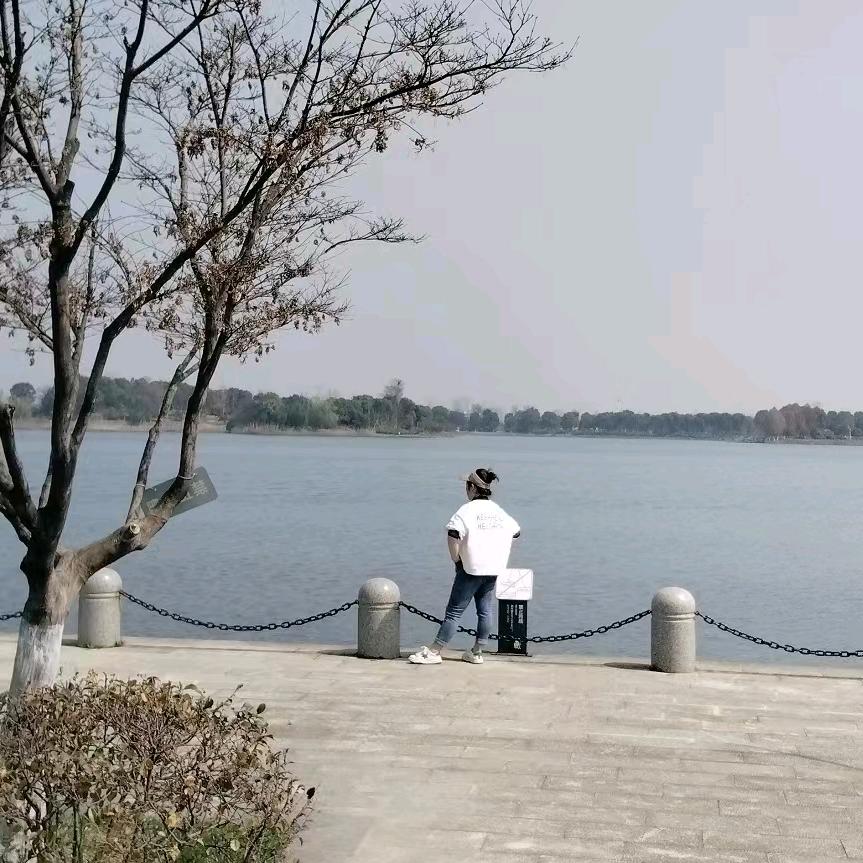 @萧萧