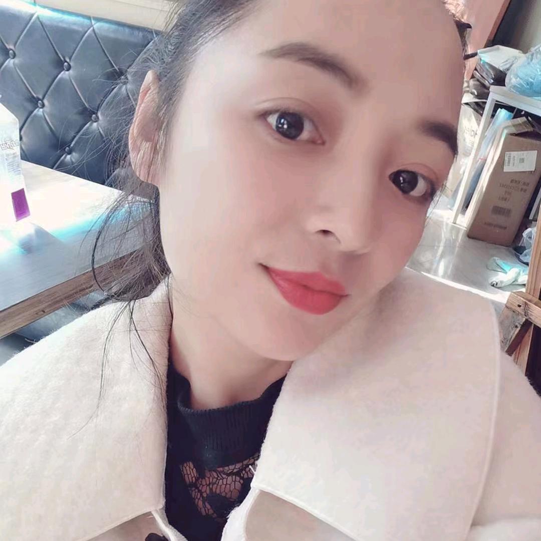 怡诗熠光