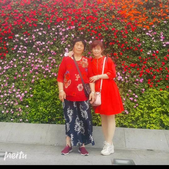 蒙恩