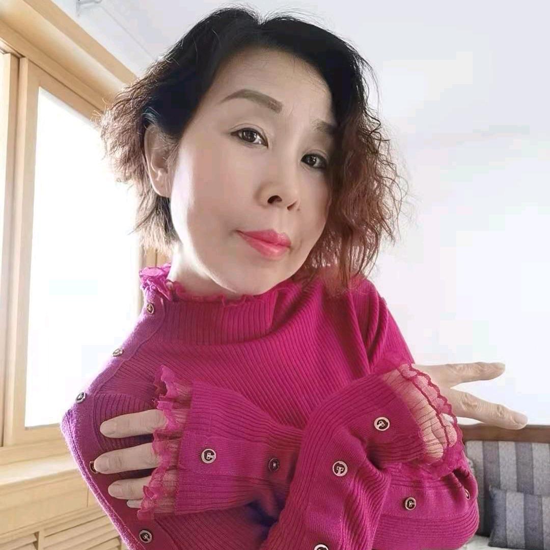 媚欣小号（大号同名21:10首播）